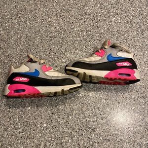 Girls Nike Air Max Shoes